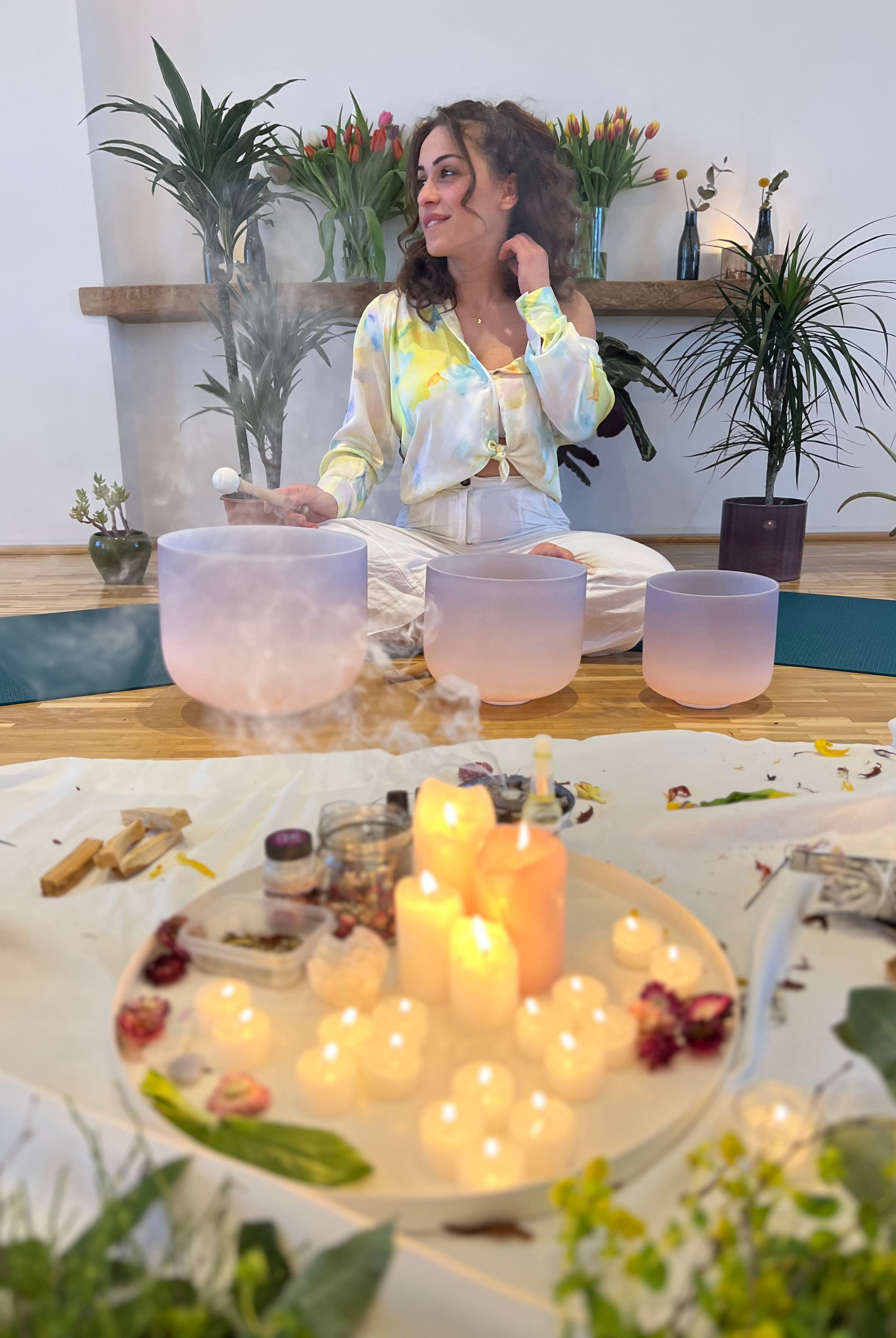 Frosted Singing Bowls: A Journey into Resonance and Harmony